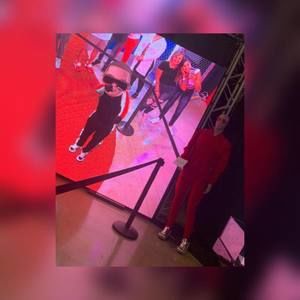 Meet your Posher, Chary